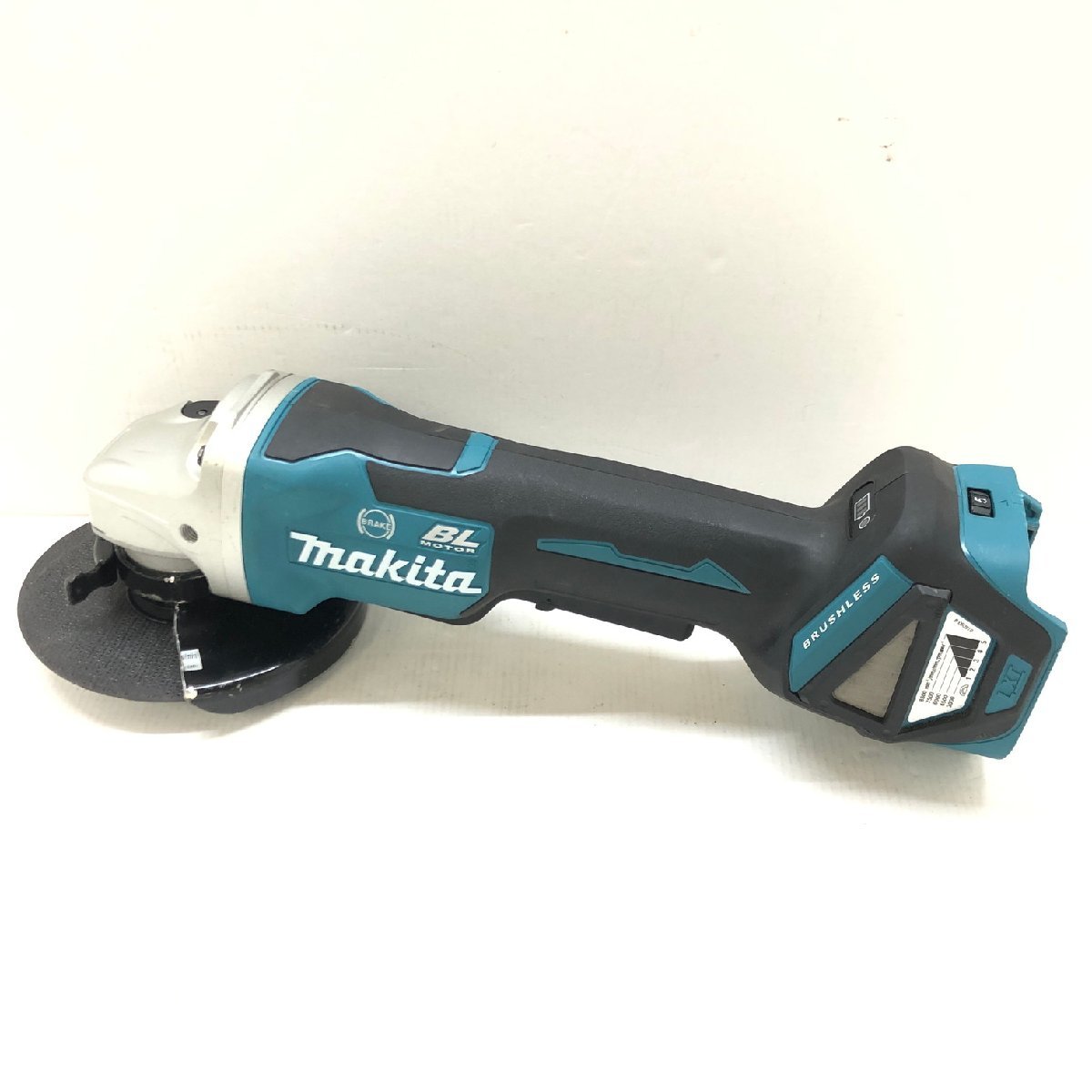 人気新品入荷 新品☆ディスクグラインダ・GA017GRMX・マキタ電動工具 人気新品入荷 新品☆ディスクグラインダ・GA017GRMX・マキタ電動工具