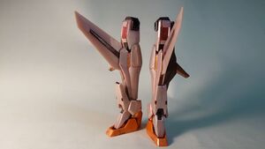 HG 1/144 ガンダムキュリオス (トランザムモード) グロスインジェクション　脚部※塗装アリ　ガンプラ 完成品 ジャンク