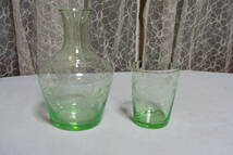レトロ　涼しげな水差し　冠水瓶　酒器　ガラス製　デキャンタ　緑色　グラス_画像2