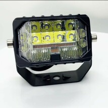 三面発光 イエロー 12V-24V 3M-63W 2個 3モードタイプ 3インチ LED ワークライト 作業灯 看板灯 集魚灯 トラック 広角 ホワイト_画像9