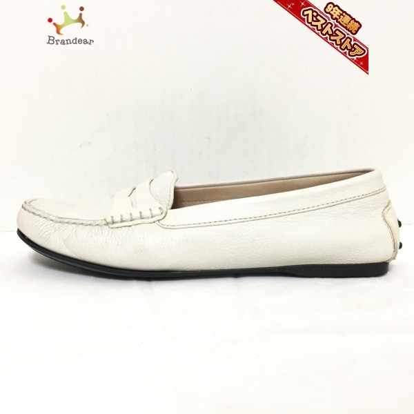 ヤフオク! -tods ドライビングシューズ 白の中古品・新品・未使用品一覧