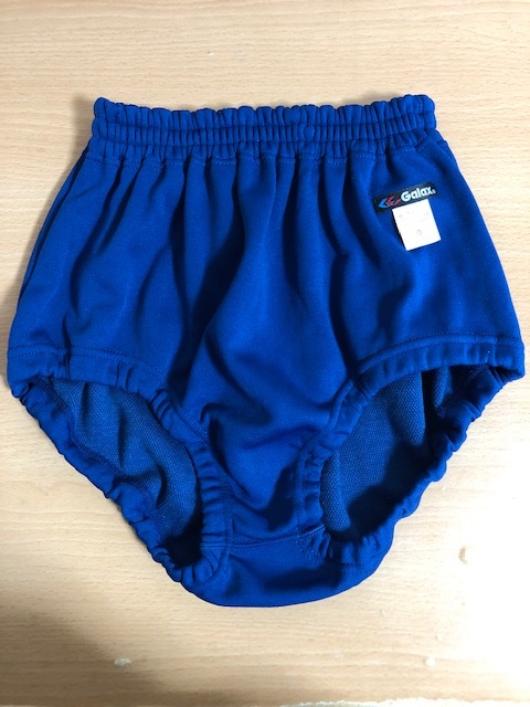 注目ブランド 新品未使用 ブルマ 90サイズ mandhucollege.edu.mv