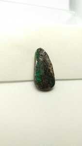 No.543 ボルダーオパール大 遊色効果 シリカ球 10月の誕生石 天然石 ルース 蛋白石jewelry opal ジュエリー 宝石 