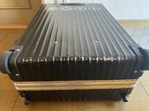 リモワ RIMOWA MW Michael Wong クラシックフライト 72L ブラック 黒 アルミニウム キャリー スーツケース 2輪 香港限定_画像9