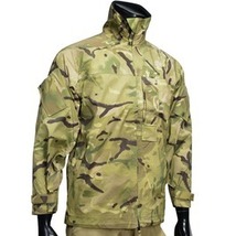 イギリス軍放出品 フィールドジャケット MTP迷彩柄 ナイロン製 防水 リップストップ生地 [ Lサイズ / 難あり ]_画像2