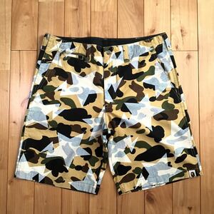 BAPESTA 1st camo yellow ハーフパンツ Mサイズ a bathing ape BAPE STA ショーツ エイプ ベイプ アベイシングエイプ shorts star o1322