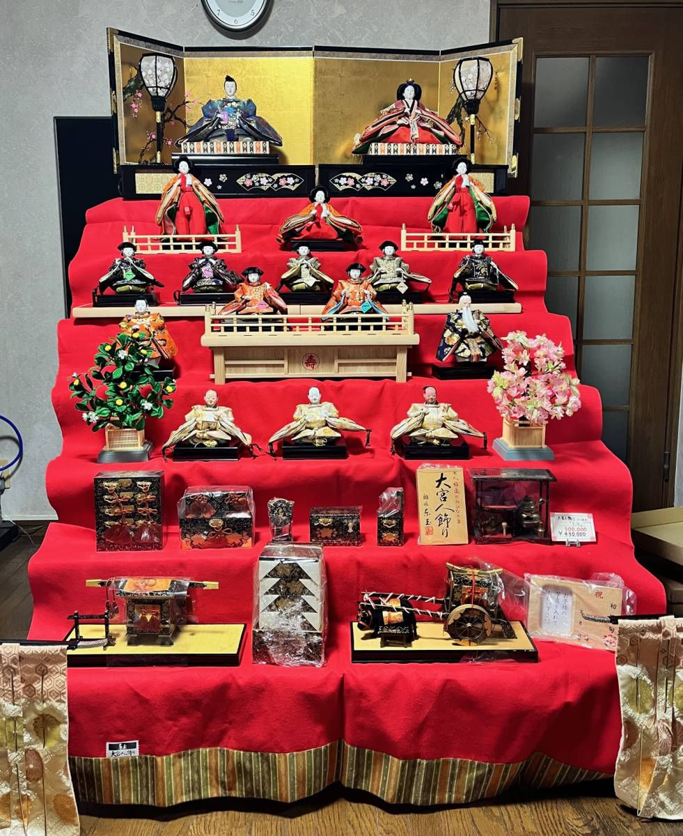 雛人形 7段の値段と価格推移は?|件の売買データから雛人形 7段の