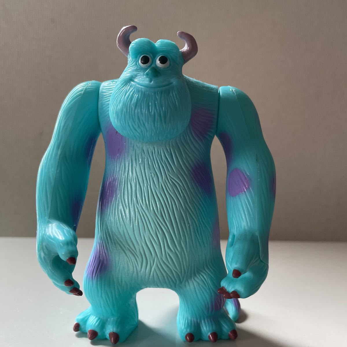 開店記念セール!】 ディズニー Wdccモンスターズインク サリ-置物
