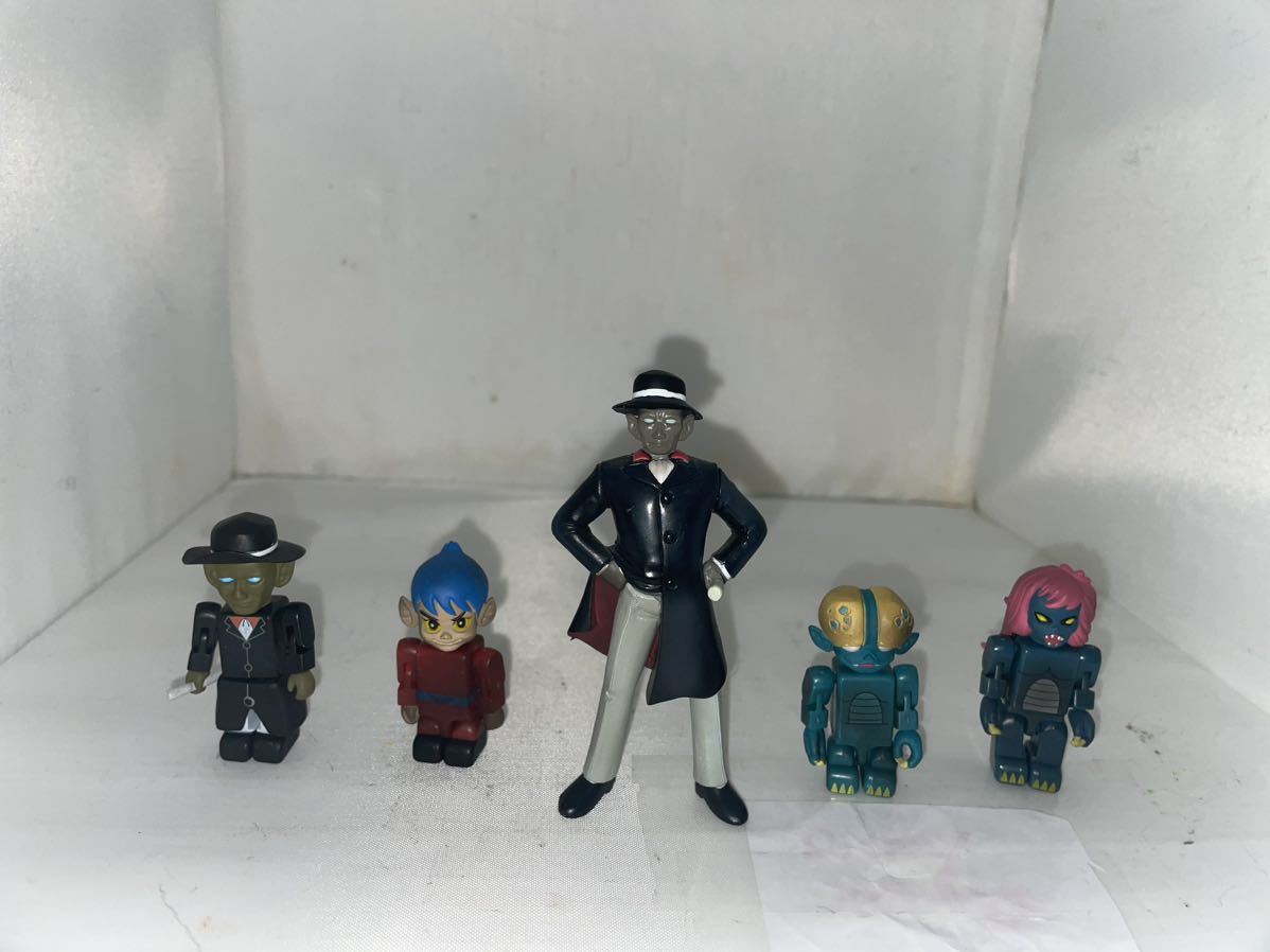ヤフオク! -妖怪人間ベム フィギュアの中古品・新品・未使用品一覧