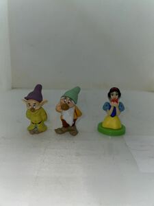 チョコエッグ　ディズニー 白雪姫　七人のこびと　3種　現状品