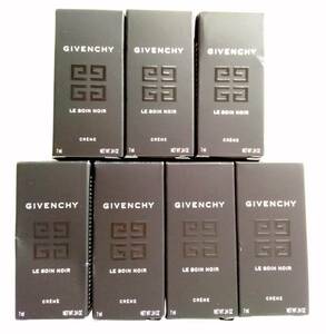 送料込【ジバンシー（GIVENCHY）ソワン　ノワール　クレーム　ミニサイズ7個セット】抗酸化