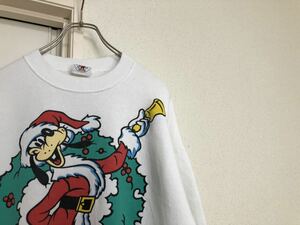 90sヴィンテージMADE IN USA アメリカ製ディズニーミッキーMICKY&CO.グーフィープリントスウェットsize L クリスマス