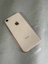 新品未使用 SIMフリー iPhone8 64GB Gold ゴールド ドコモ版 バッテリー100% 本体のみ_画像10