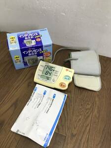送料無料E52929 OMRON オムロンデジタル自動血圧計 HEM-757ファジィ