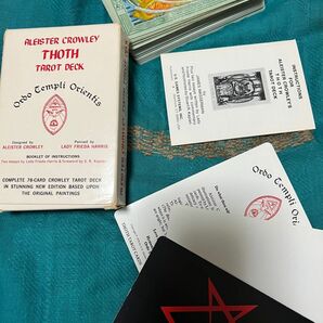 ☆ALEISTER CROWLEY THOTH TAROT DECK トート