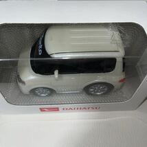 ダイハツ DAIHATSU 初代タント TANTO 前期　非売品 ドライブタウン プルバックカー ミニカー　パールホワイト　白　カラーサンプル_画像2