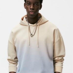 Zara グラデーション パーカー フーディー