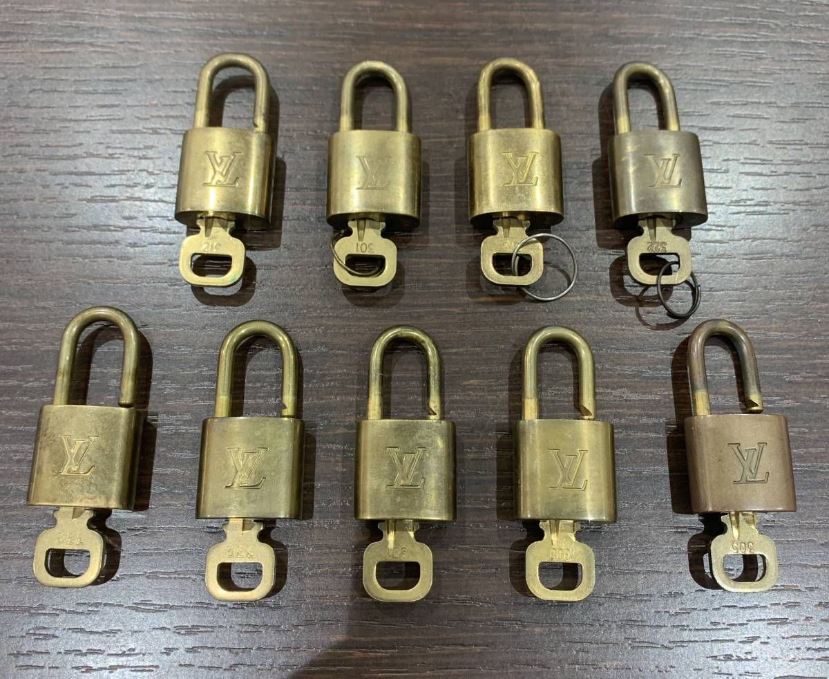 ヤフオク! -「ルイヴィトン パドロック」の落札相場・落札価格