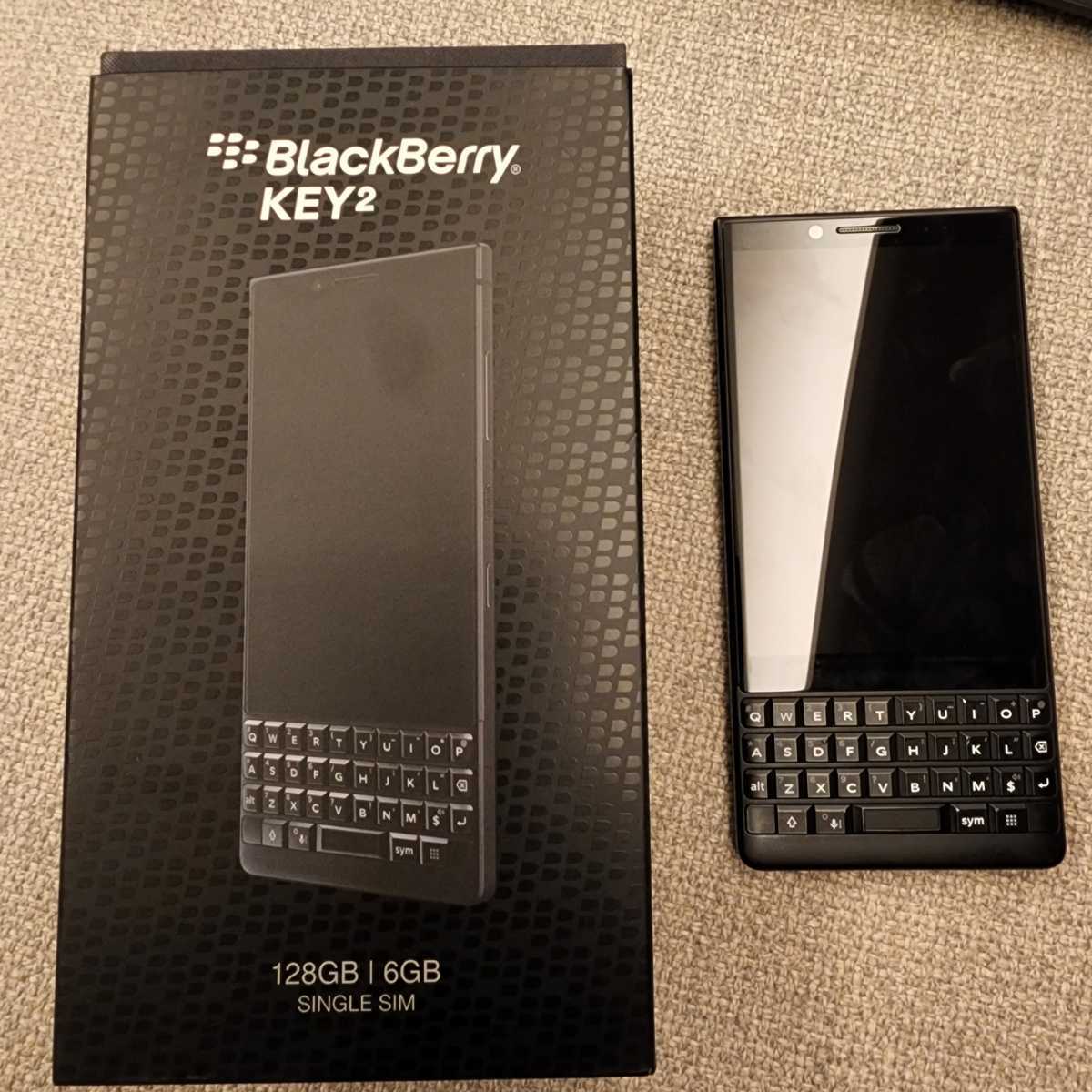 ヤフオク! -「blackberry key2」の落札相場・落札価格 ヤフオク! -「blackberry key2」の落札相場・落札価格