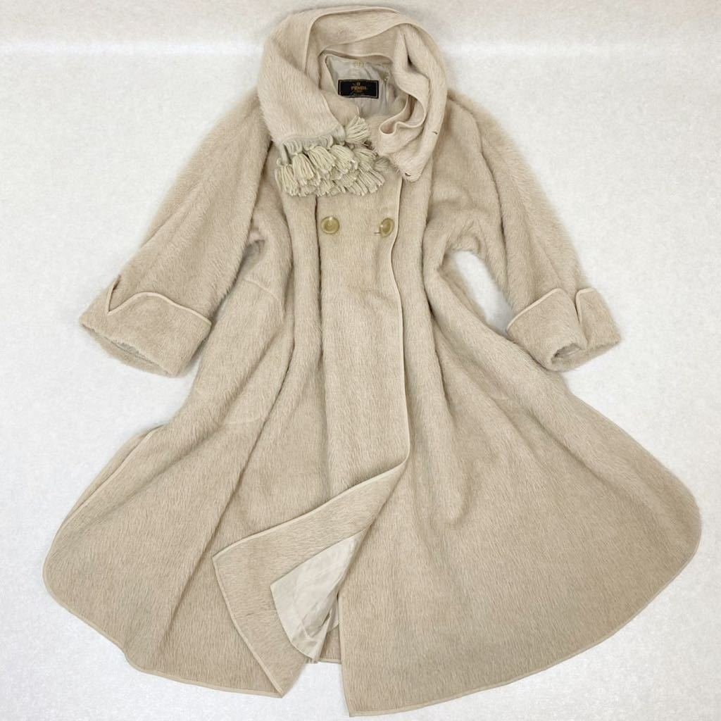 良品◇正規品 FENDI フェンディ 2018年 FD9468 レースカラー付 総柄 ...