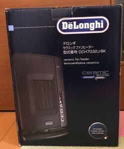 デロンギ(DeLonghi) 新品 セラミック ブラック 首ふりタイプ ファンヒーター DCH7032J-BK 未使用品