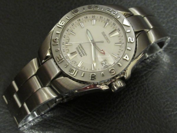 SEIKO セイコー 腕時計 パーペッチュアルGMT 8F56-0040 www SEIKO セイコー 腕時計 パーペッチュアルGMT 8F56-0040 www