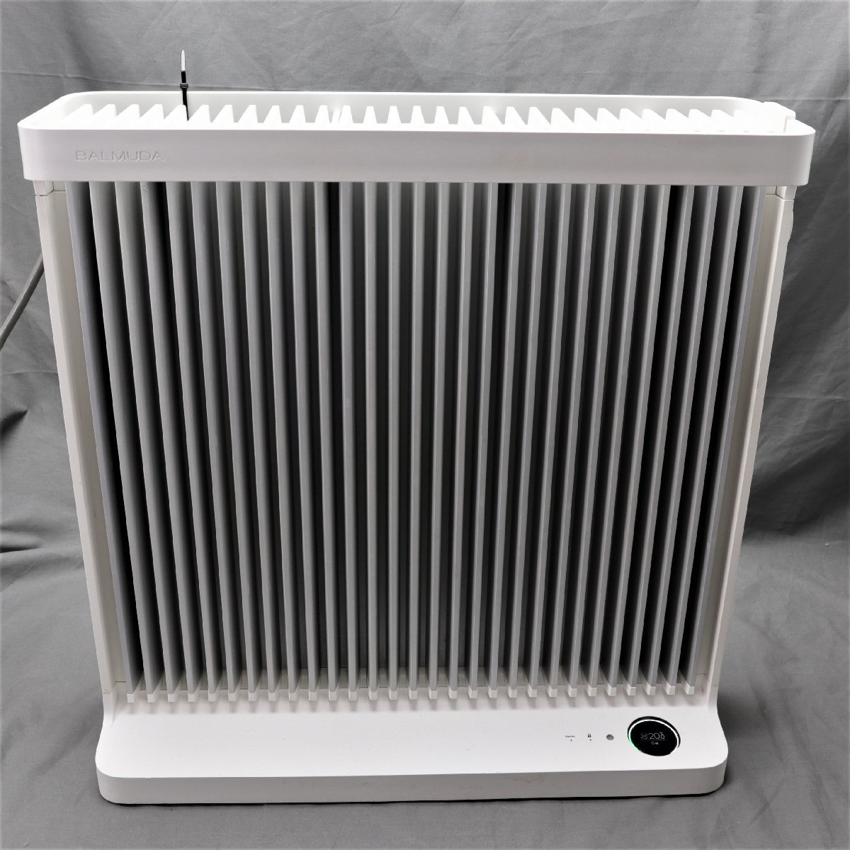 冷暖房/空調 電気ヒーター バルミューダデザイン ESH-1100UA-SW 2015年製 オイルヒーター 冷暖房 