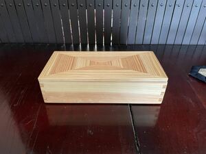 ハンドメイド アラレ組 木製 小物入れ 弁当箱