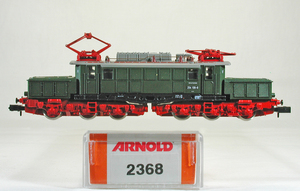 ARNOLD #2368 ＤＤＲ（旧東ドイツ国鉄） ＢＲ２５４型電気機関車（Ex.BR E94）　グリーン／レッド ● 特価 ●