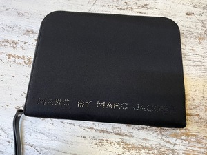 ☆MARC BY MARC JACOBS/マークバイジェイコブス フラットポーチ 男女兼用 ブラック 古着 中古 used☆