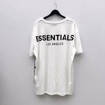 1円 未使用 FOG ESSENTIALS エフオージー エッセンシャルズ Tシャツ LA ロサンゼルス バックプリント ホワイト フィアオブゴッド_画像2