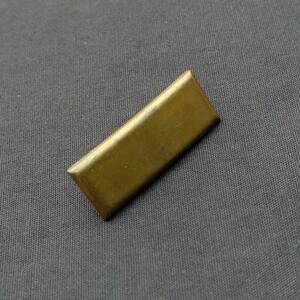 古いバッジ SHOLD-R-FORM 真鍮製 四角形 徽章 胸章 古物 レトロ 【3517】