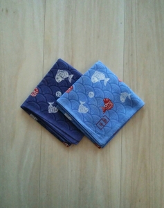  unused handkerchie 2 pieces set comfort city .. want 