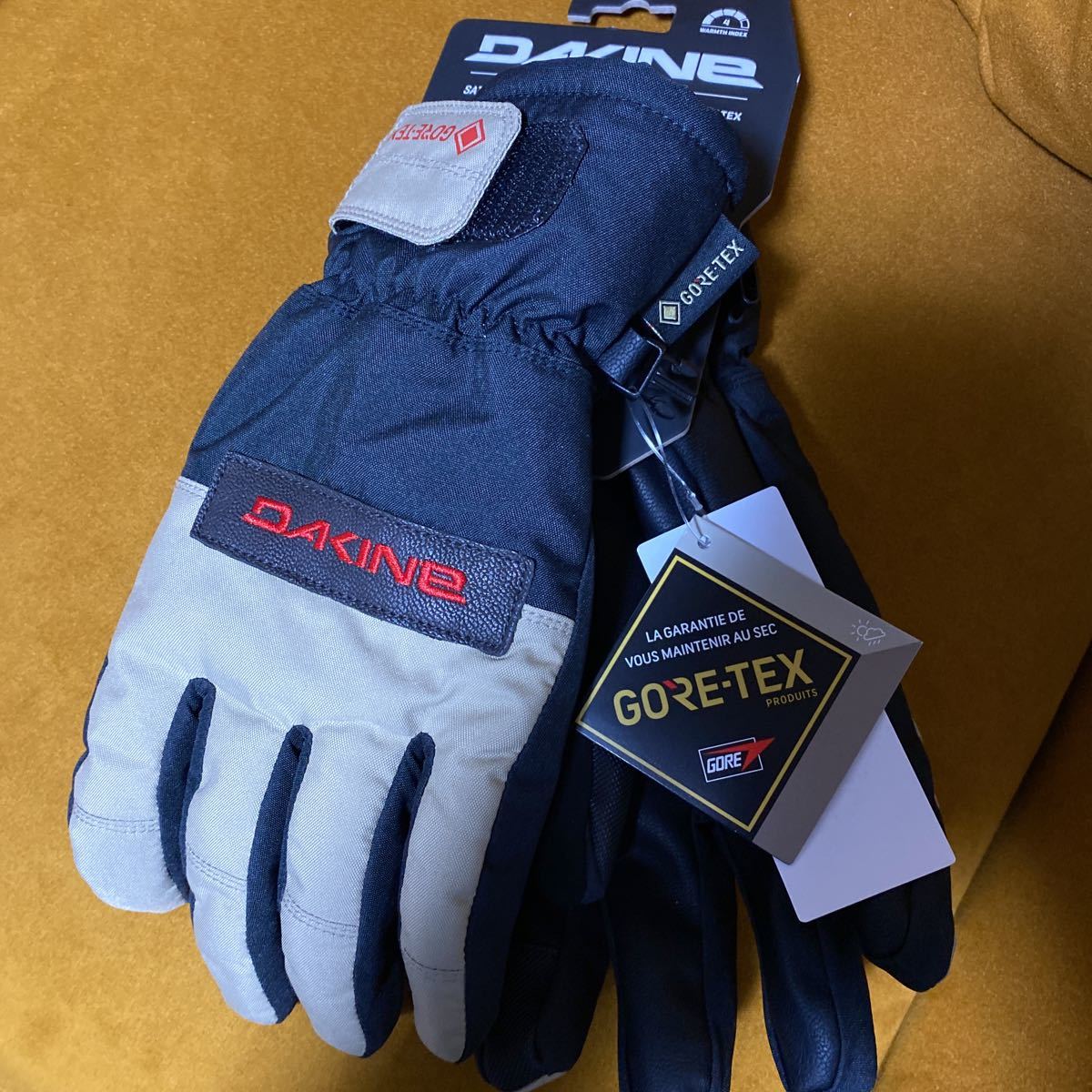 ☆送料無料☆2022/2023新品【DAKINE/ダカイン】GALAXY GORE-TEX MITT ...