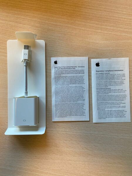 ［Apple 純正］Mini DisplayPort to VGA Adaptor