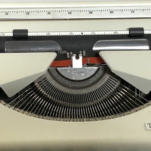 OLYMPIA Portable Typewriter Traveller/オリンピア タイプライター トラベラー（S.デラックス）/専用ケース、説明書付きの画像8