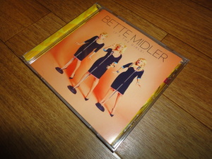 ♪Bette Midler (ベット・ミドラー) It's the Girls♪