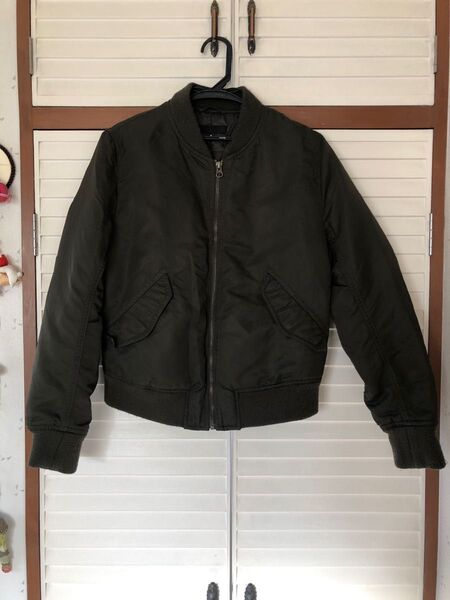 値下不可●【UNIQLO】MA-1風 カーキ ジャンバー