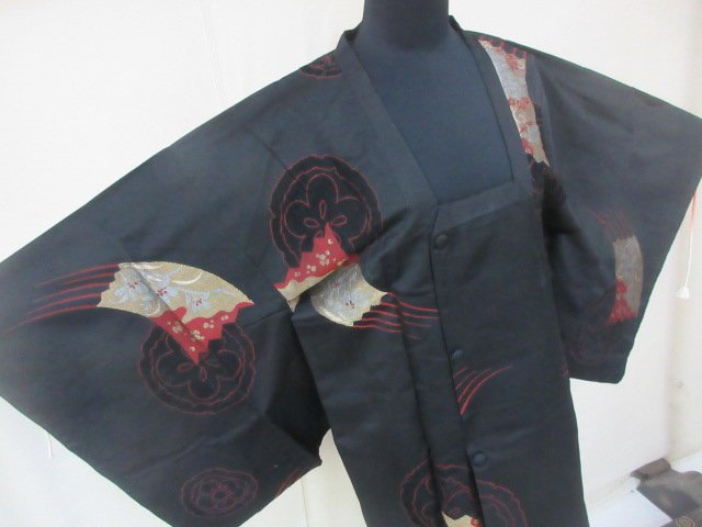 着物 黒 羽織り 道中着 正絹 未使用しつけ付き 美品 桜染め刺繍 紋無し