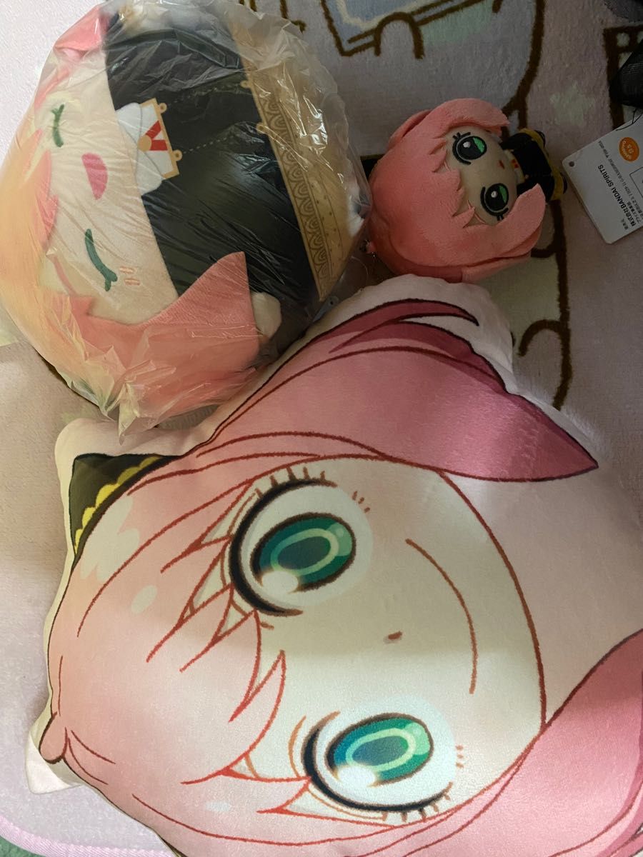 アーニャ ドーナツクッション・フェイスクッション 2点セット fodexpo