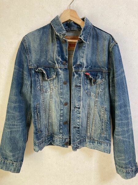 【週末値下げ】Levi''s デニムジャケット 美品 ジージャン ビンテージ 赤タグ