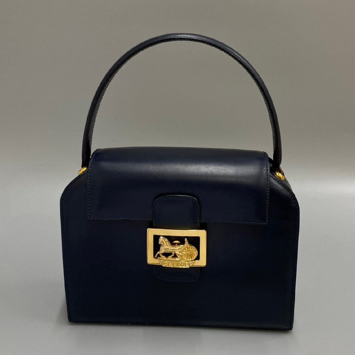 売れ済公式 極美品 袋付 セリーヌ ロゴ レザー ミニ トートバッグ