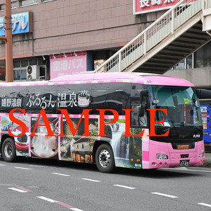 Dー３C【バス写真】L版４枚 九州急行バス ガーラ ラッピング車 九州号の画像2