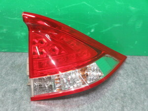 ☆ホンダ　インサイト　ZE2-1100・・・　純正　右　LED　テールランプ　(棚 C-1-2)☆