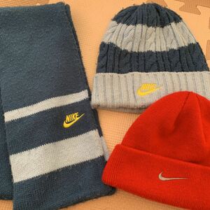 NIKE ナイキ　ニット帽　マフラー　