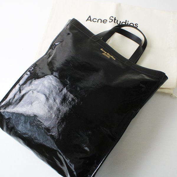 ヤフオク! -「acne studios バッグ」の落札相場・落札価格