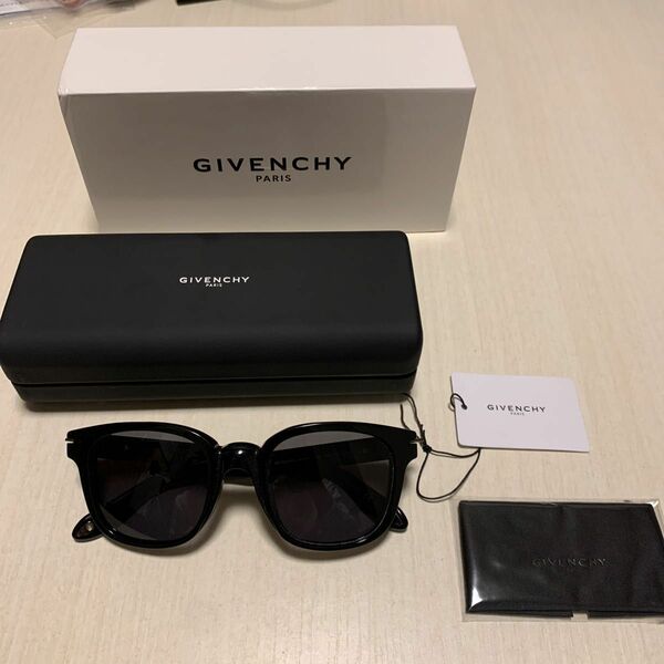 GIVENCHY ジバンシィ　ジバンシー　サングラス