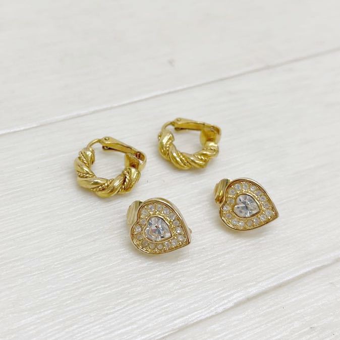 希少✨クリスチャン ディオール イヤリング エンブレム 旧ロゴ