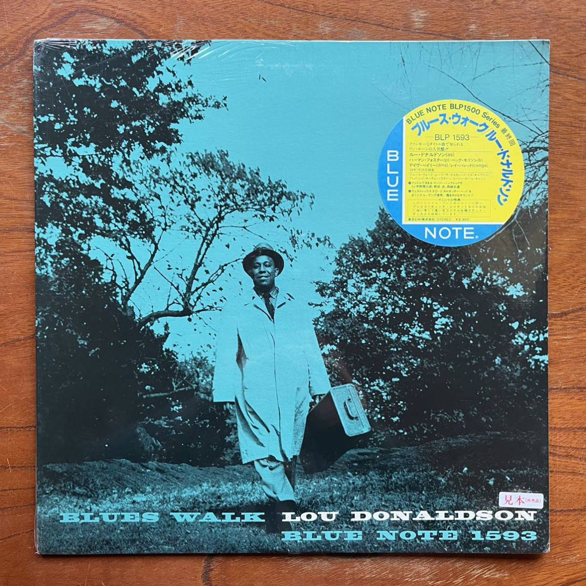 ヤフオク! -「lou donaldson blues walk」の落札相場・落札価格