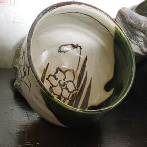 織部抹茶椀11cm×高7.5 骨董品 縁と内底と底を釜傷直し